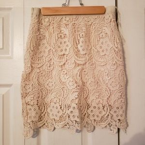 Lace skirt